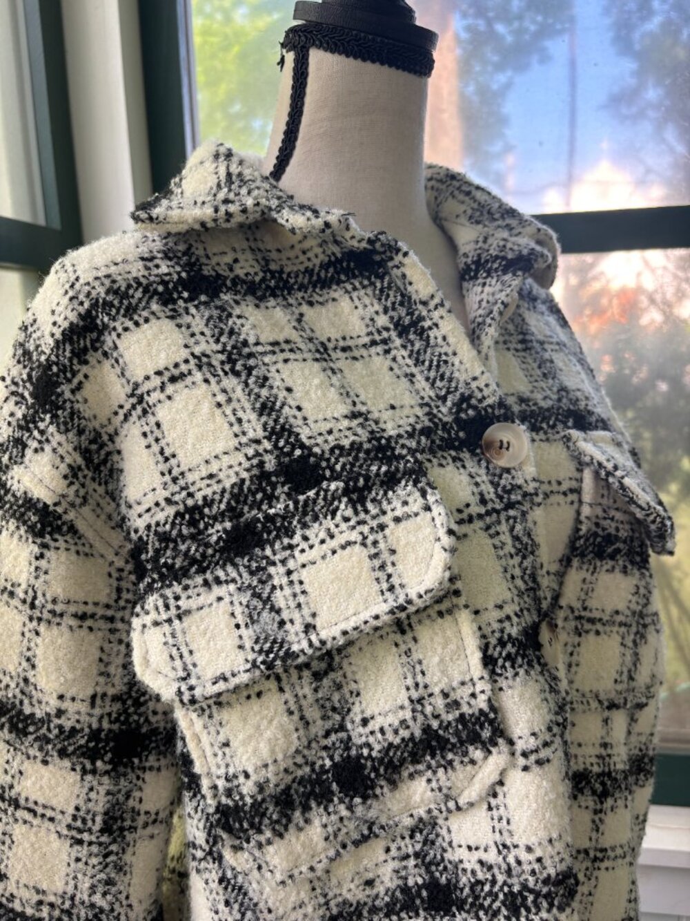 12th Tribe Black & White Plaid Boucle Shacket Small NWT - Picture 2 of 6